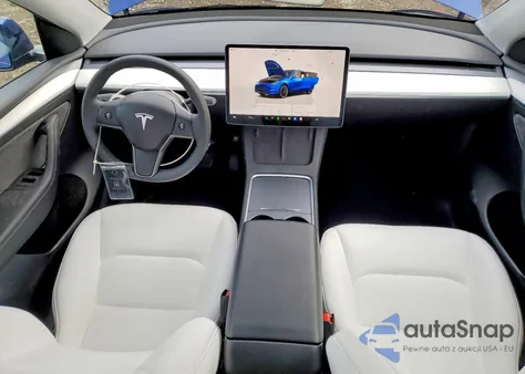 2024 Tesla Model Y из США, поврежденный, VIN 7SAYGAEE5RF104462